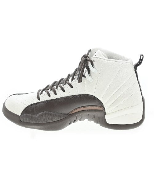 NIKE รองเท้าผ้าใบ
