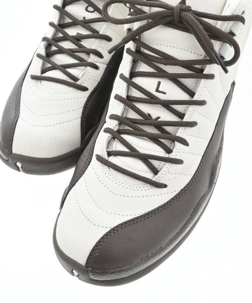 NIKE รองเท้าผ้าใบ