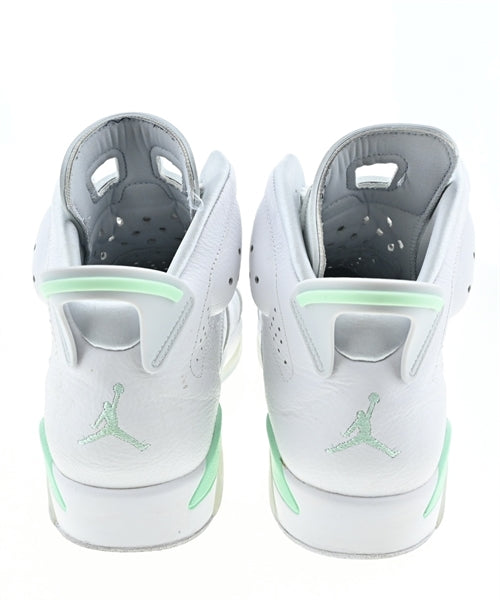 NIKE รองเท้าผ้าใบ