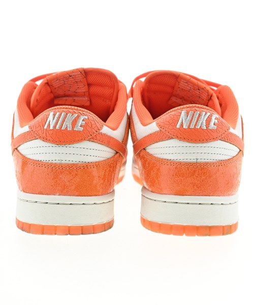 NIKE รองเท้าผ้าใบ