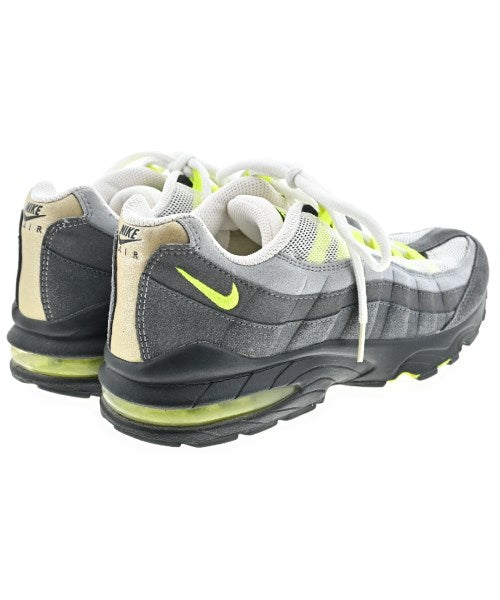 NIKE รองเท้าผ้าใบ