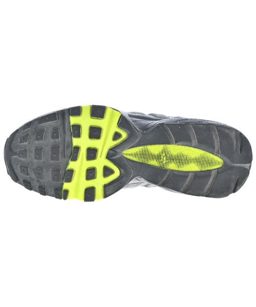 NIKE รองเท้าผ้าใบ