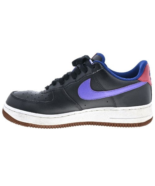 NIKE รองเท้าผ้าใบ