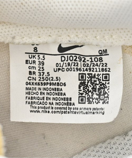 NIKE รองเท้าผ้าใบ