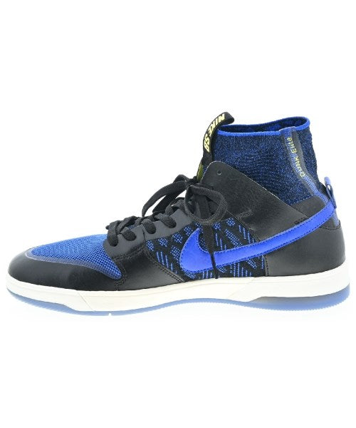 NIKE รองเท้าผ้าใบ