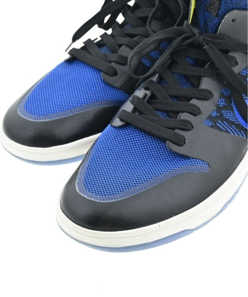 NIKE รองเท้าผ้าใบ