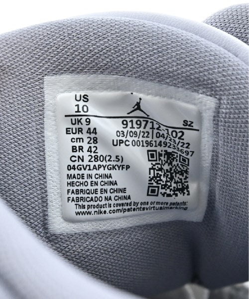 NIKE รองเท้าผ้าใบ