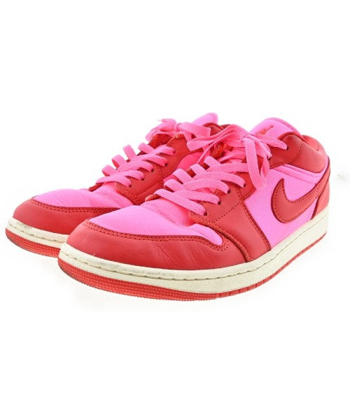 NIKE รองเท้าผ้าใบ