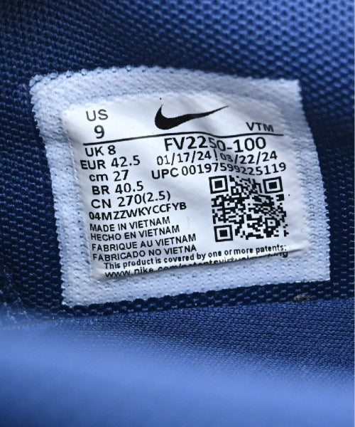 NIKE รองเท้าผ้าใบ