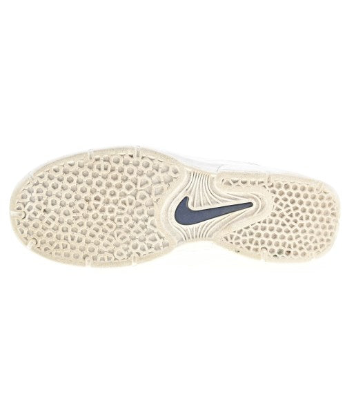 NIKE รองเท้าผ้าใบ