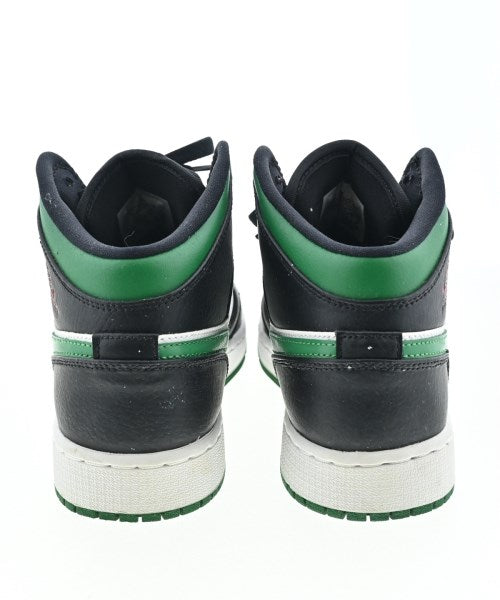 NIKE รองเท้าผ้าใบ