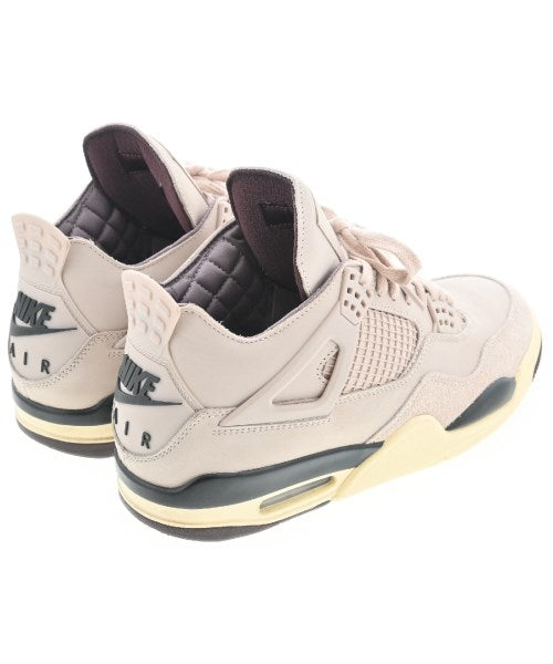 NIKE รองเท้าผ้าใบ