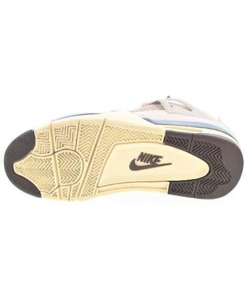 NIKE รองเท้าผ้าใบ