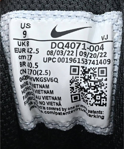 NIKE รองเท้าผ้าใบ