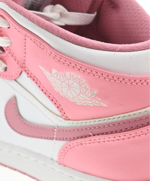NIKE รองเท้าผ้าใบ