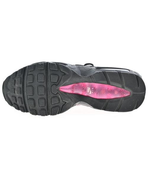 NIKE รองเท้าผ้าใบ