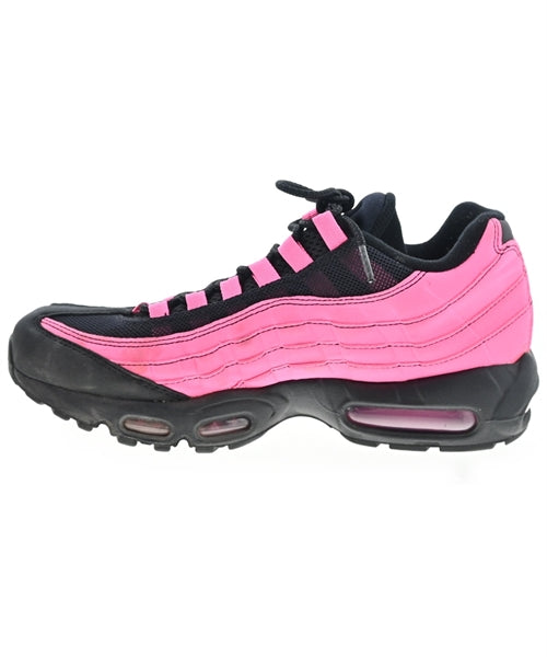 NIKE รองเท้าผ้าใบ