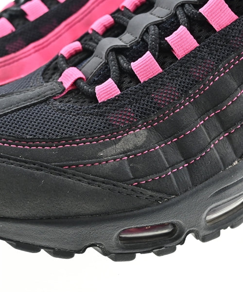 NIKE รองเท้าผ้าใบ