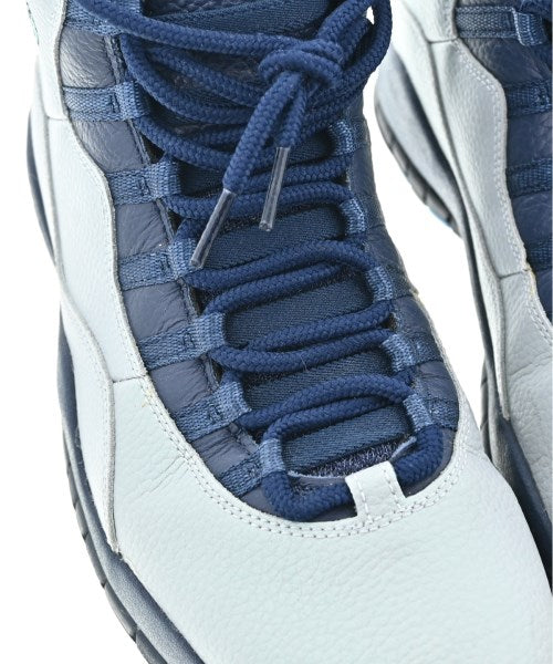 NIKE รองเท้าผ้าใบ