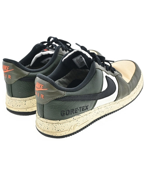NIKE รองเท้าผ้าใบ