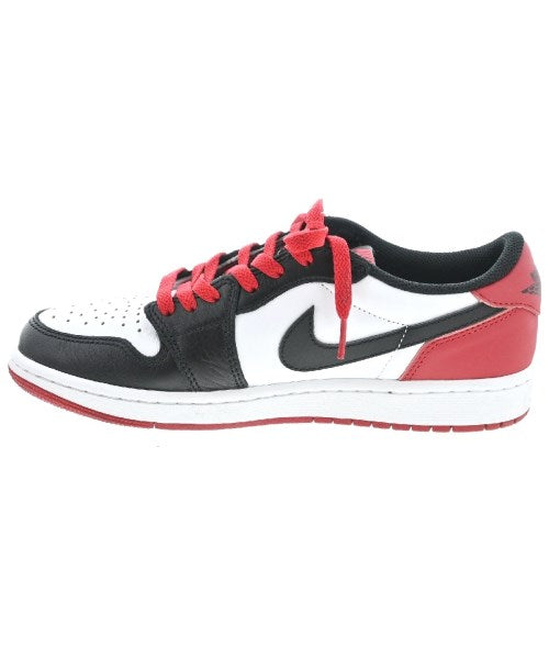 NIKE รองเท้าผ้าใบ