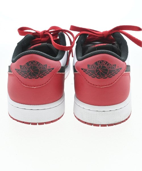 NIKE รองเท้าผ้าใบ