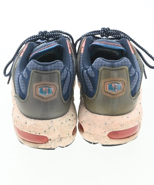 NIKE รองเท้าผ้าใบ