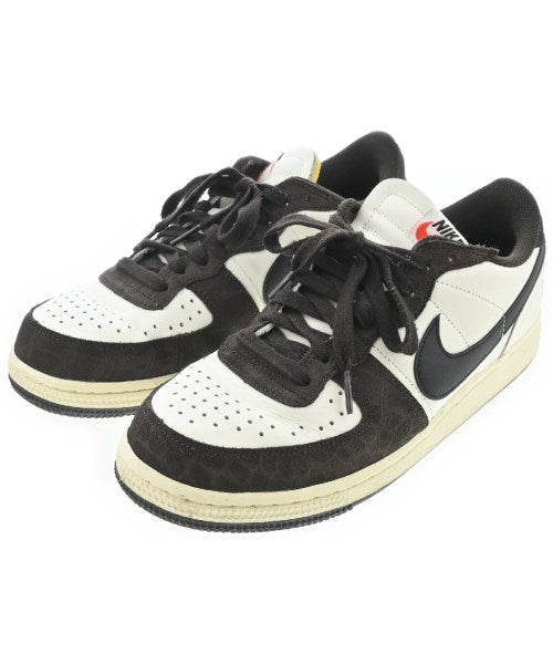 NIKE รองเท้าผ้าใบ