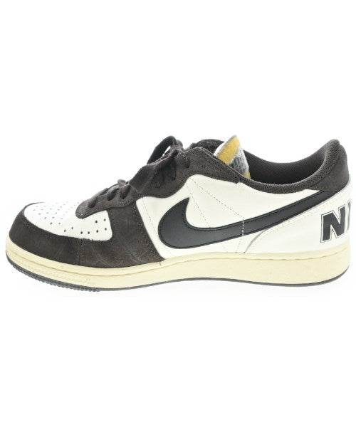 NIKE รองเท้าผ้าใบ