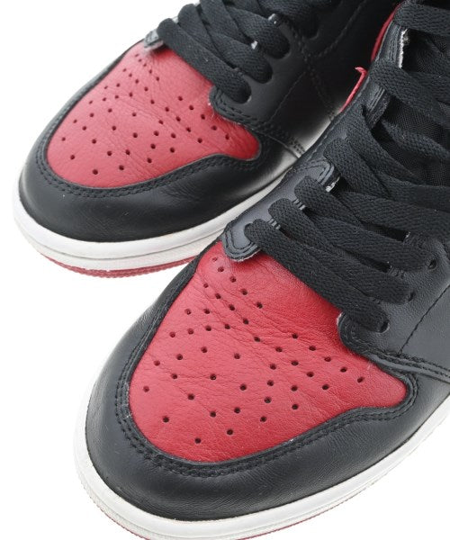 NIKE รองเท้าผ้าใบ