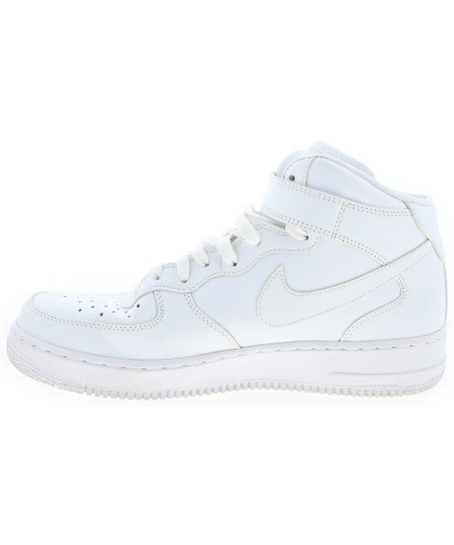 NIKE รองเท้าผ้าใบ