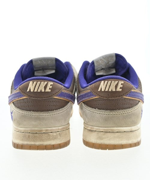 NIKE รองเท้าผ้าใบ