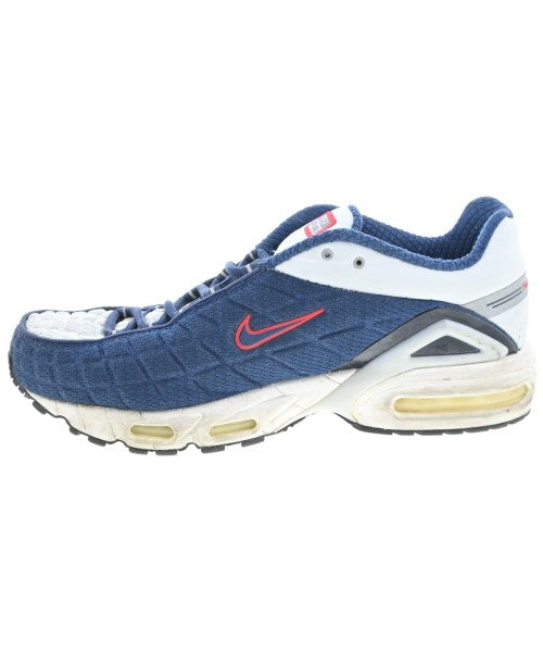 NIKE รองเท้าผ้าใบ