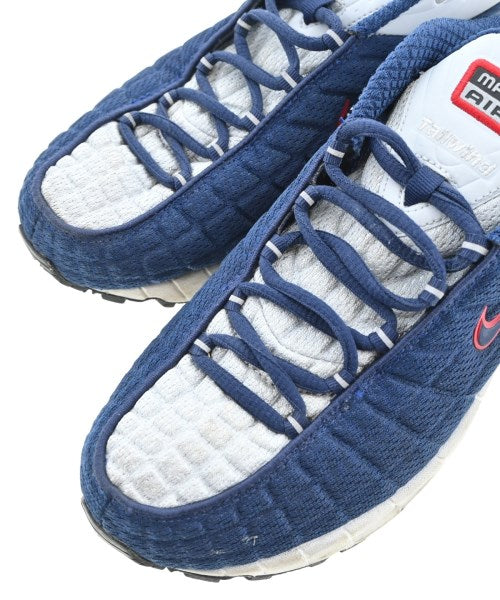 NIKE รองเท้าผ้าใบ