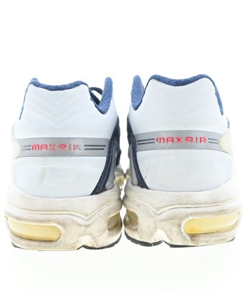 NIKE รองเท้าผ้าใบ