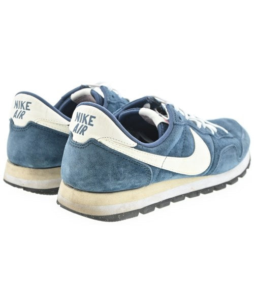 NIKE รองเท้าผ้าใบ