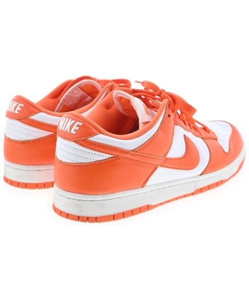 NIKE รองเท้าผ้าใบ