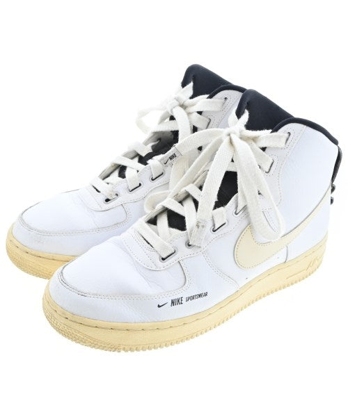 NIKE รองเท้าผ้าใบ