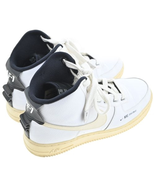 NIKE รองเท้าผ้าใบ