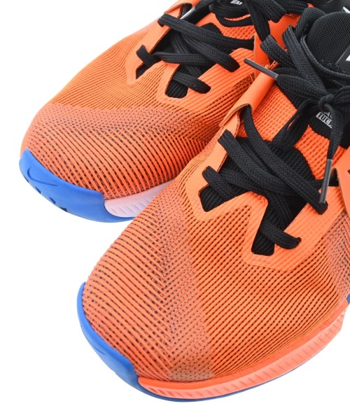 NIKE รองเท้าผ้าใบ