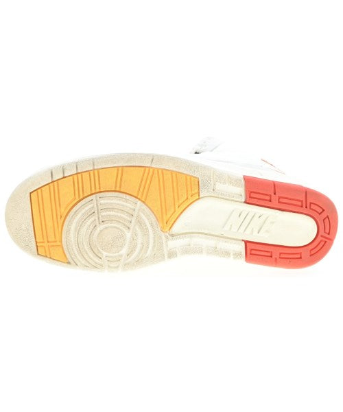 NIKE รองเท้าผ้าใบ