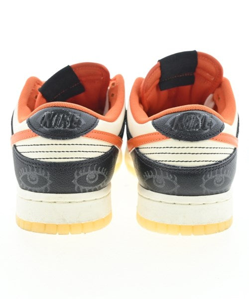 NIKE รองเท้าผ้าใบ