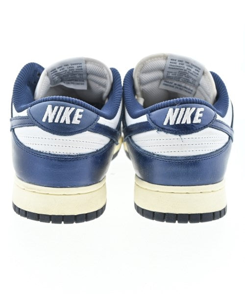 NIKE รองเท้าผ้าใบ