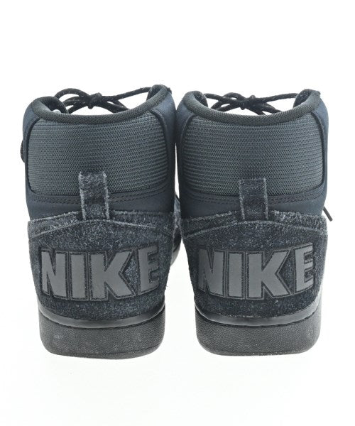 NIKE รองเท้าผ้าใบ