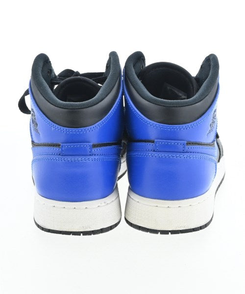 NIKE รองเท้าผ้าใบ
