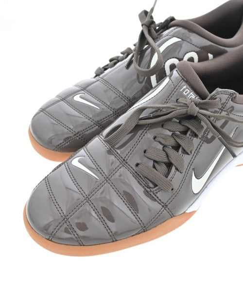 NIKE รองเท้าผ้าใบ