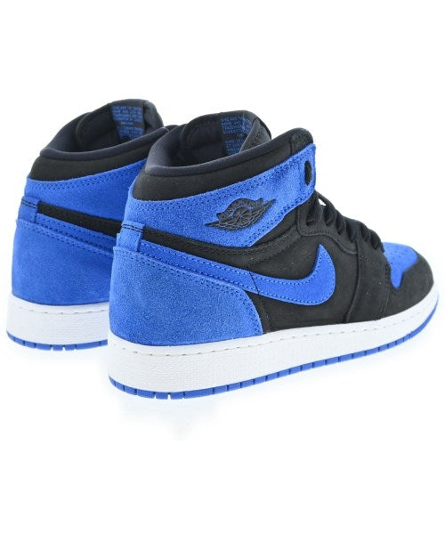 NIKE รองเท้าผ้าใบ
