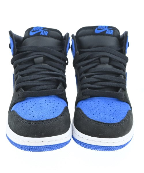 NIKE รองเท้าผ้าใบ