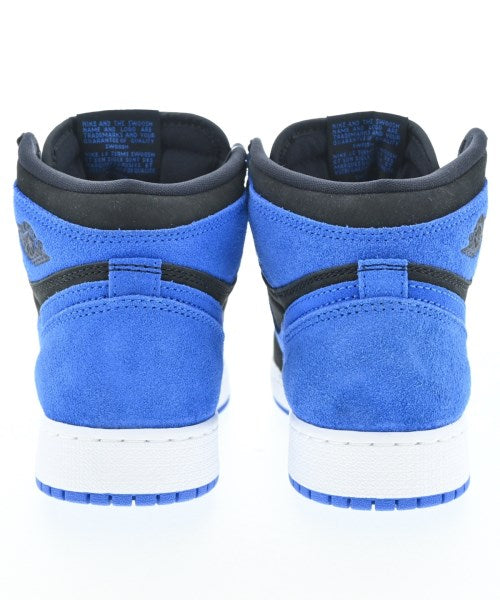 NIKE รองเท้าผ้าใบ