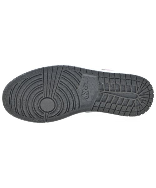 NIKE รองเท้าผ้าใบ
